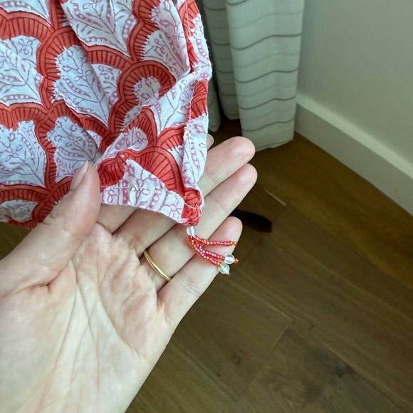 Roller Rabbit Seashell Print V-Neck Tunic - Picture 3 of 7